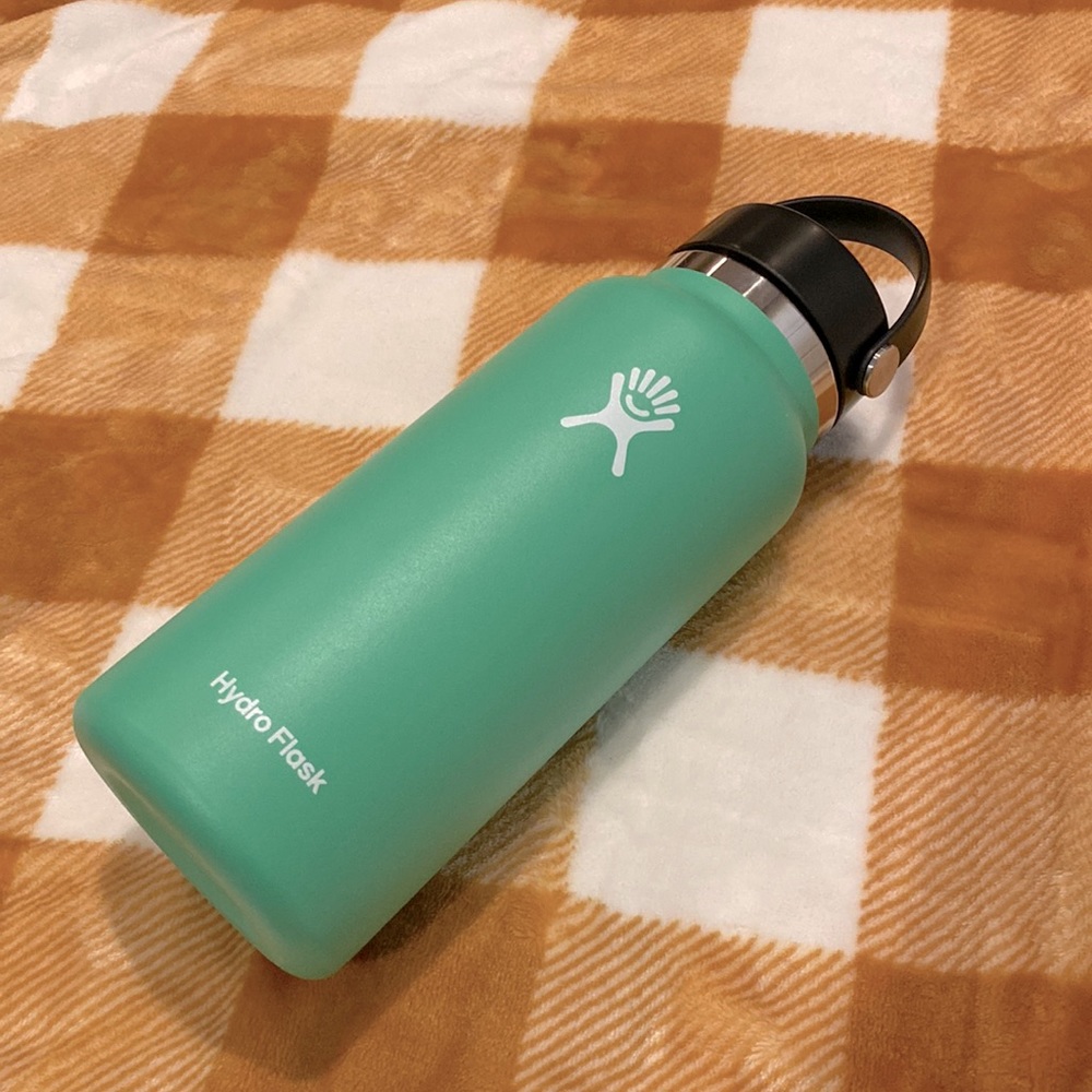 brand new hydroflask